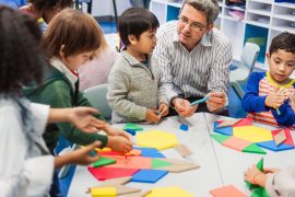 Metodologías innovadoras y creativas en la educación que transforman el aprendizaje. Metodologías innovadoras y creativas en la educación que transforman el aprendizaje. shutterstock 2580835195 1